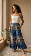 Pantalona Gayatri