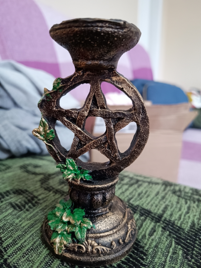 Castiçal Pentagrama com Folhagens